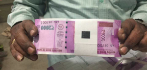 Are These 2000 Rupees Note Fake Or Real ?