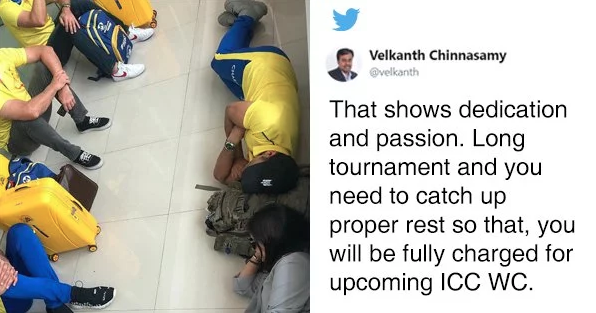 A Tired MS Dhoni Sleeps On The Airport Floor & People Can't Praise His Humility Enough