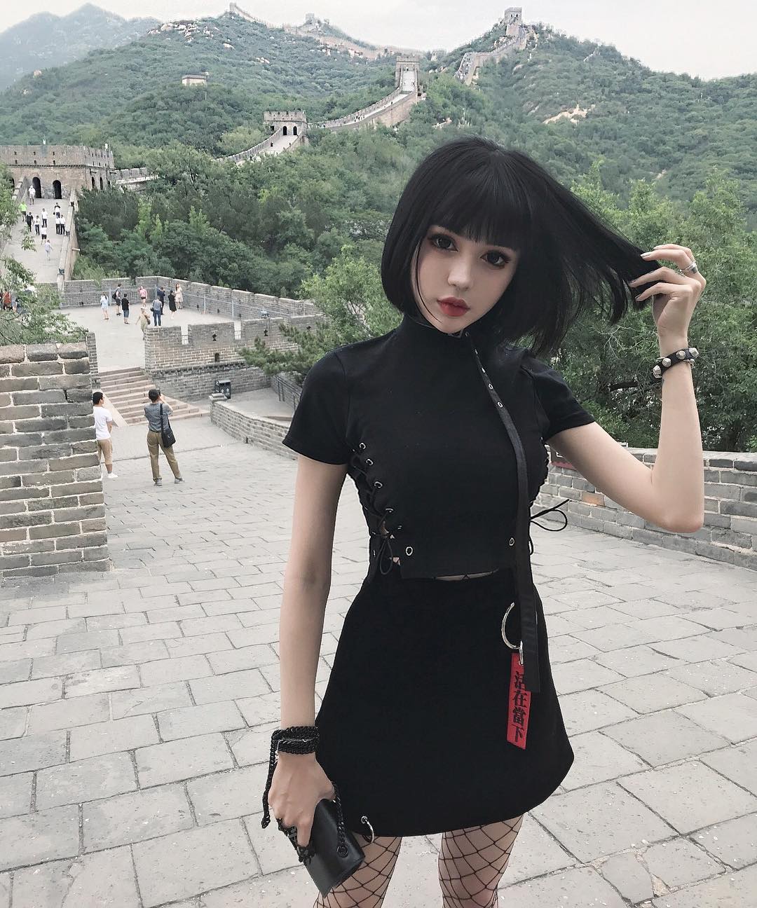 Kina shen has millions of followers on instagram