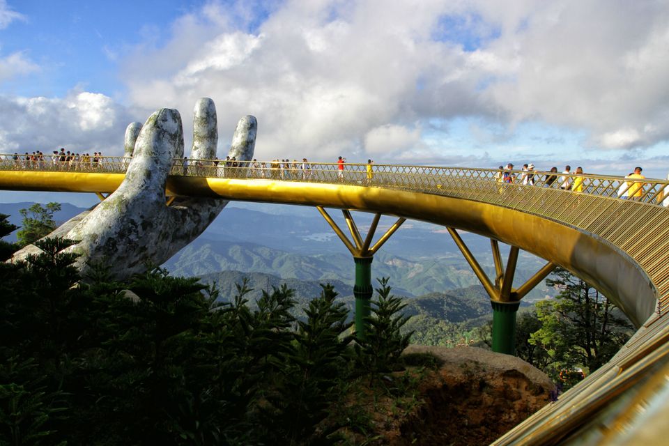 Vietnam Has Coolest Bridge Ever - The View Is Breathtaking