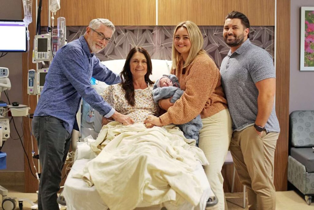 US Woman Gives Birth To Son And Daughter-In-Law's Baby