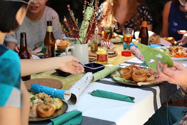 Tips for Throwing an Awesome Housewarming Party
